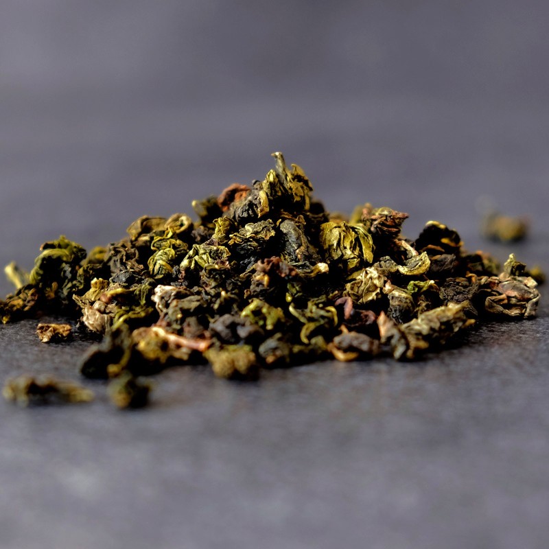 Blue-Green Milky Oolong Tea